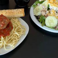Spaghetti with Marinara · A healthy portion of spaghetti with our tasty marinara sauce, served with a salad and bread ...