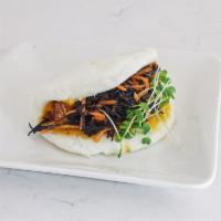 Steamed Crispy Tempeh (Vegan) · Comes with carrot puree, pickled carrots, hijiki seaweed and daikon sprouts. Vegan.