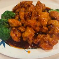H5. General Tso's Chicken · Lightly breaded white meat chicken sauteed with General Tso's sauce.  Hot and spicy.