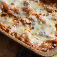 Family size Lasagna frozen · A delicious dinner that the whole family will love with this easy beef and ricotta lasagna r...