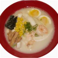 Seafood Ramen  · Shrimp, squid, crab stick, bamboo shoot, sweet corn, green onion, egg, noodle. 