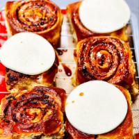 Golfeados / Venezuelan Cinnamon Rolls · Golfeados are a Venezuelan sweet and salty treat that combines pilloncillo, brown sugar, tou...