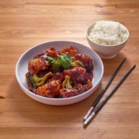 L21. General Tso's Chicken Lunch · White meat. Hot and spicy. Served with fried rice or steamed rice and can of soda.