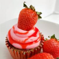 Strawberrilicious Cupcakes · Strawberry cupcakes made with real strawberries, strawberry  frosting, topped with a fresh s...