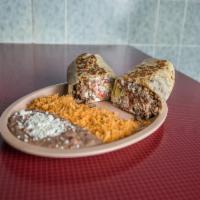 Burrito Combo · Burrito con una orden de arroz y frijoles. Burrito with an order of rice and beans.