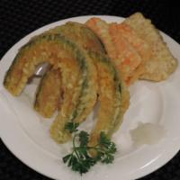 J4. Vegetable Tempura · 7 pieces.