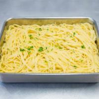 Spaghetti in Garlic Oil with Fresh Grated Parmesan Cheese · 