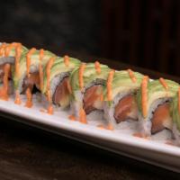 Hawaii Roll · Scottish salmon and fresh mango roll topped with avocado slices and gochujong mayo.