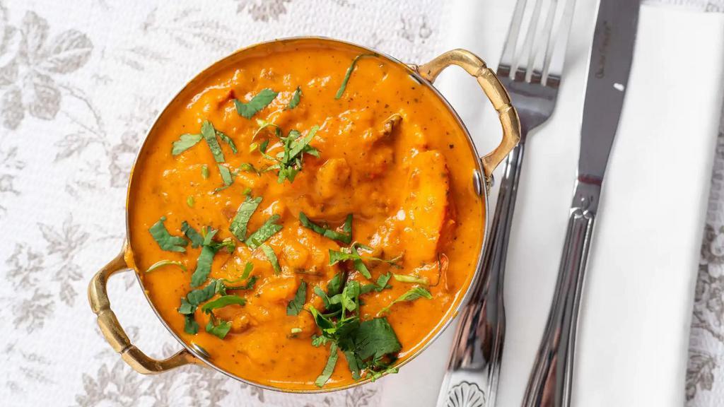 1. Chicken Tikka Masala Specialty · Pieces of chicken tikka cooked in a creamy sauce with fresh tomato and eastern spices.