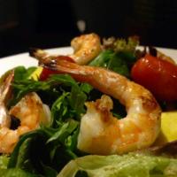 Grilled Shrimp and Mango Salad · 