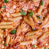 Penne pasta Meat · Meat chunks n penne pasta in butter sauce served with garlic toast n salad 