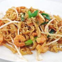 N3. Pad Thai with Protein · Traditional Thai noodle in spicy sauce stir fried with bean curd, scallion, carrots and bean...