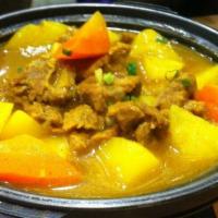 P2 咖喱鸡煲 /Curry Chicken Pot · 