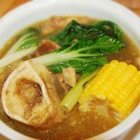 Bulalo · Beef Shank Soup with Corn and asian Vegetables