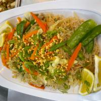 Bihon Guisado · rice noodle with chicken and  shrimp, cabbage, bell peppers, celery, carrots, onions, and ga...