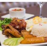 Bandeja Paisa · Grilled steak with fried pork, Spanish sausage, white rice, beans, egg, sweet plantains and ...