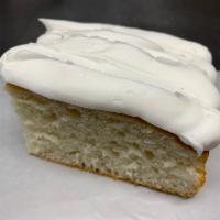 Vanilla Cake Square · Vanilla cake with house buttercream icing