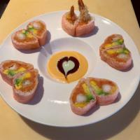 Passion roll · Shrimp tempura,mango,avocado,spicy tuna wrap with soy paper