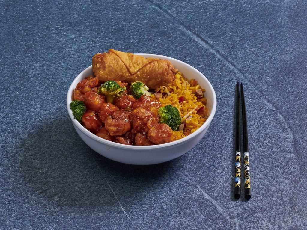 General Tso's Chicken (White Meat) Dinner · Served with pork fried rice and egg roll. Hot and spicy. 