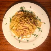 Spaghetti Carbonara · Spaghetti, pancetta, egg yolk