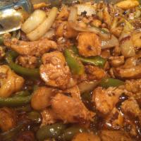 Spicy szechuan Chicken · Szechuan spicy chicken is a sweet and spicy dish from the Chinese province of Sichuan. This ...