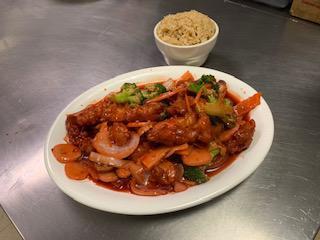 C18. Empress Chicken · Spicy batter-fried chicken with vegetables in a sweet and spicy sauce.