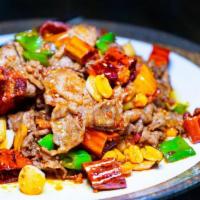 Kong-Fu Fatty Beef (功夫肥牛) · Large. Medium spicy