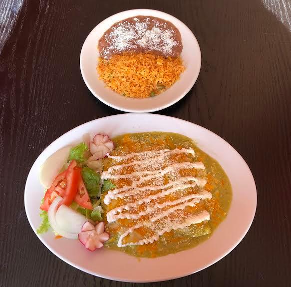 Suizas Enchiladas · Green sauce mixed with sour cream enchiladas. Choice of Beef, chicken or Cheese.