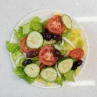 Garden Salad · Lettuce, tomato, cucumber, and onions with Italian dressing