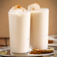 Jugo de Horchataŕ · Horchata, Natural Juice made out of Rice and shredded Coconut. 