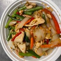 Basil Sauce · Sauteed fresh basil, hot chili, onion, string bean and carrot. Served with rice Spicy.