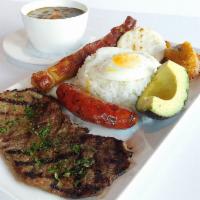 Mini Bandeja Paisa · Bandeja paisa (Paisa refers to a person from the Paisa Region and bandeja is Spanish for pla...