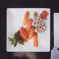 Salmon Sushi Dinner · 4 pieces sushi, 4 pieces sashimi and 1 salmon roll.