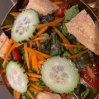Sup Thai Salad  · Fresh Mixed green, romaine, cherry tomatoes, carrots, fried tofu with homemade peanut sauce 