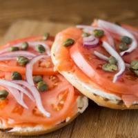 Bagel with Lox  · Smoked Salmon, Cream Cheese, Red onion, tomato and capers  