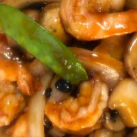 123. Shrimp with Black Bean Sauce · Served with choice of rice.