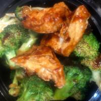 146. Bean Curd and Broccoli · Served with choice of rice.
