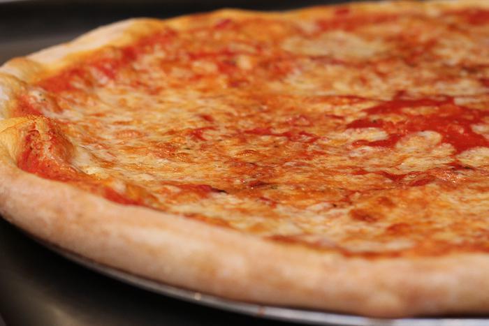 Solo Pizza · American · Calzones · Italian · Lunch · Pasta · Pizza · Salads · Sandwiches