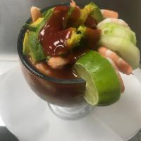 Coctel De Camaron · Shrimp cocktail. Tomatoes onions cucumber cilantro lime sal and pepper avocado 🥑