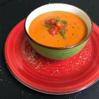 Organic Italian Tomato Soup · Organic peeled Italian tomatoes, potato, garlic, parsnip, and oregano. Vegetarian.