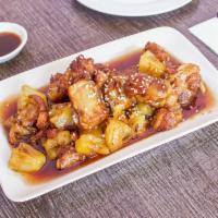 Sweet & Sour Pork Baby Back Ribs 糖醋小排 · A cut of meat taken from the top of the rib cage.