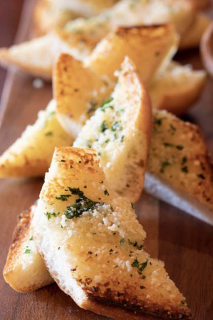 Gluten Free Garlic Bread · Gluten free garlic bread