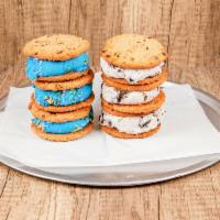 Oreo  Cookie Sandwich · 6 Vanilla Ice Cream Oreo Cookie Sandwiches!