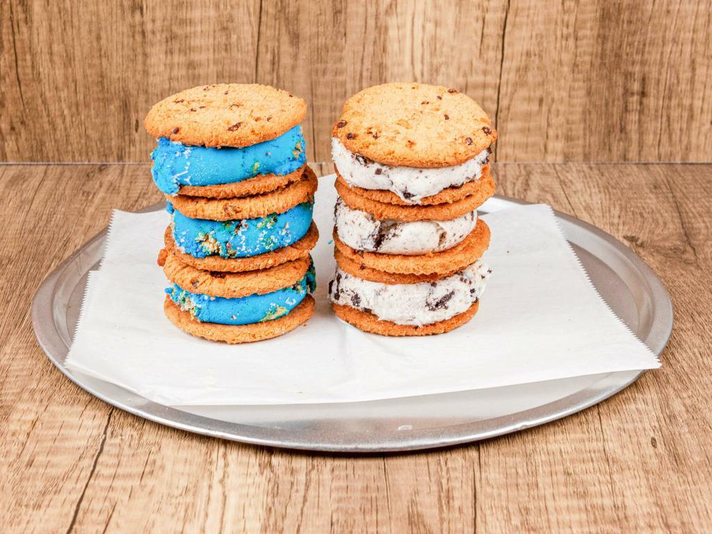 Oreo  Cookie Sandwich · 6 Vanilla Ice Cream Oreo Cookie Sandwiches!