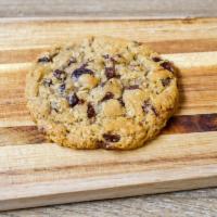 1/4 lb. Oatmeal Raisin Cookie · 