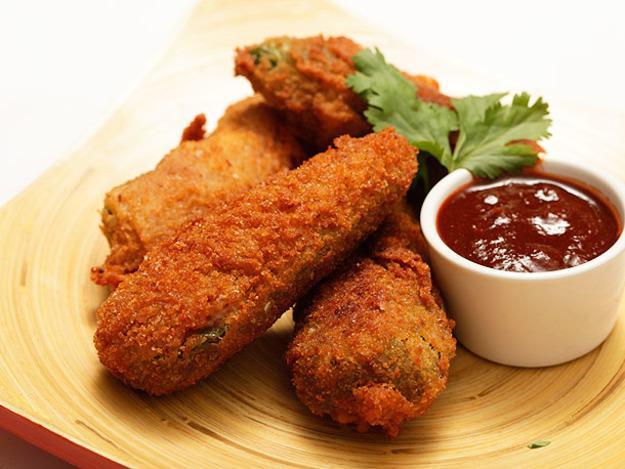 Jalapeno Poppers · 6 pieces. Served with marinara sauce.