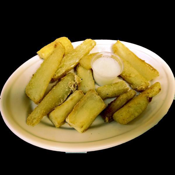 Yuca Frita · Yucca fries.
