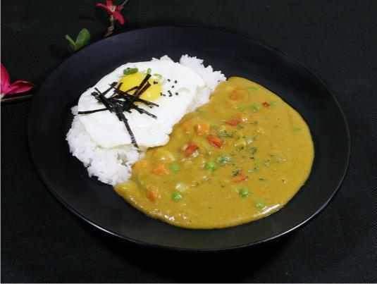 Curry with Steamed Rice(카레) · Served with sides