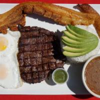 Bandeja Ecuatoriana · Arroz, Carne Asada, 2 Huevos Fritos, Aguacate, Platano Frito, Frijoles y Chicharron. Rice, G...