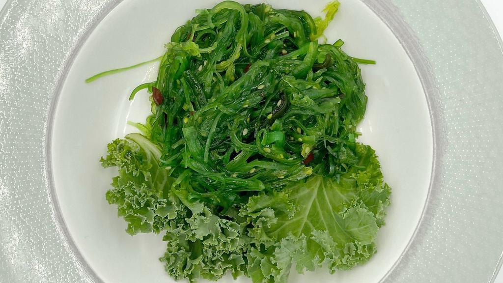 Seaweed cold wakame salad 6 oz · Seaweed, sesame seeds, black fungus, red chili pepper